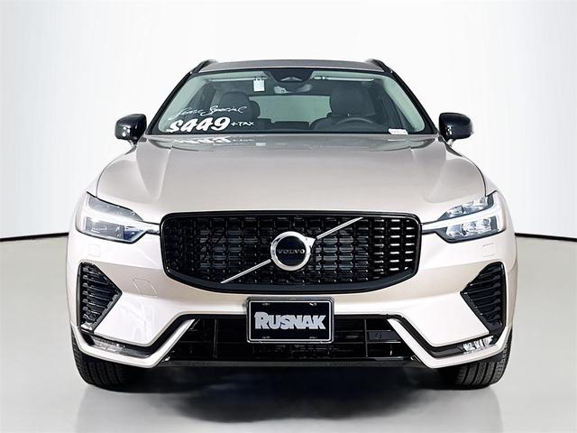 Photo of 2025 Bright Dusk Met Volvo XC60