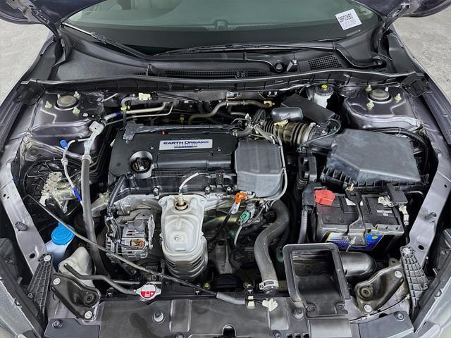 Photo of 2015 Gray Honda Accord