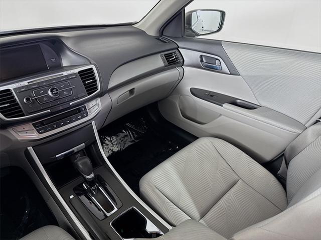 Photo of 2015 Gray Honda Accord