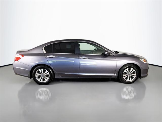 Photo of 2015 Gray Honda Accord