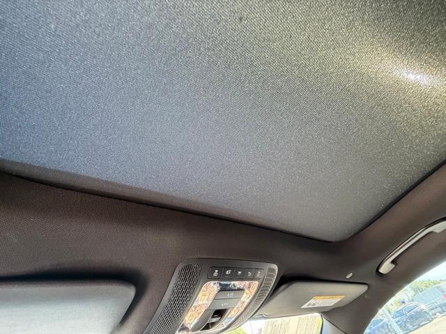 Photo of 2024 Silver Mercedes-Benz GLB 250