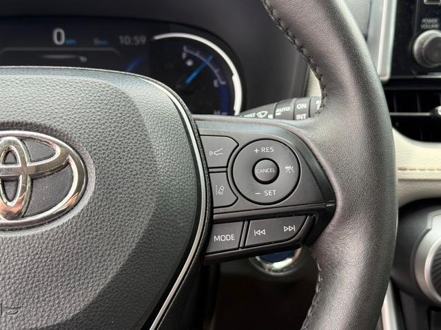 Photo of 2021 Gray Toyota RAV4 Hybrid