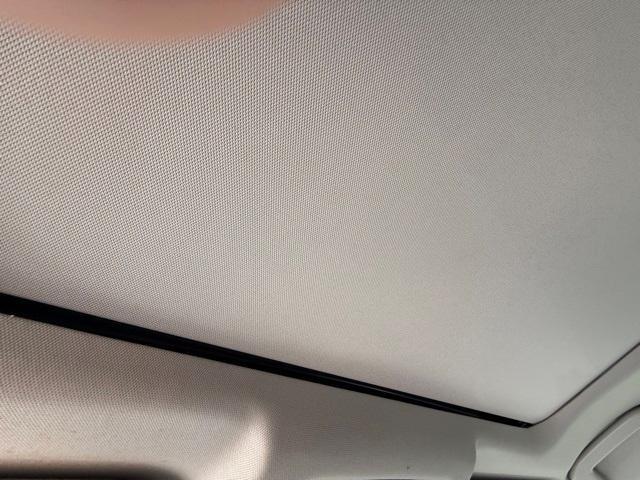 Photo of 2021 Gray Toyota RAV4 Hybrid