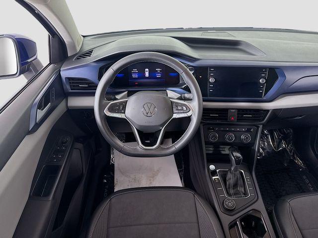 Photo of 2022 Blue Dusk Volkswagen Taos