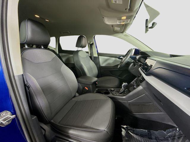 Photo of 2022 Blue Dusk Volkswagen Taos