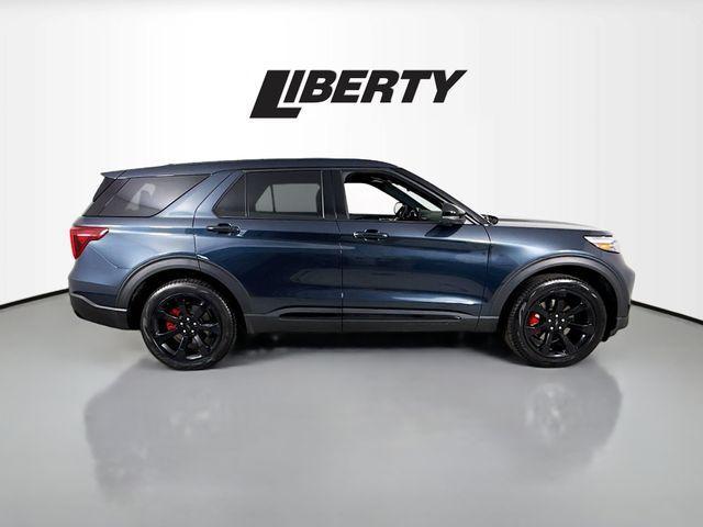 Photo of 2022 Stone Blue Metallic Ford Explorer