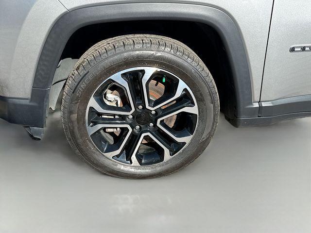 Photo of 2023 Billet Silver Metallic Clearcoat Jeep Compass