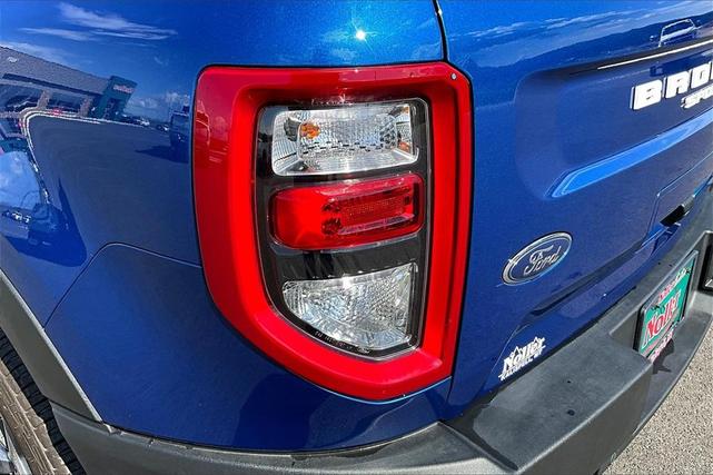 Photo of 2024 Atlas Blue Metallic Ford Bronco Sport