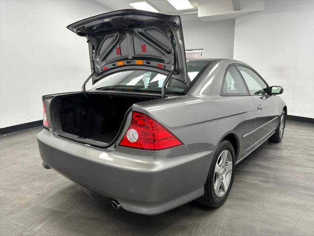 Photo of 2004 Magnesium Metallic Honda Civic