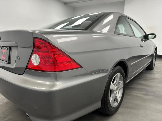 Photo of 2004 Magnesium Metallic Honda Civic