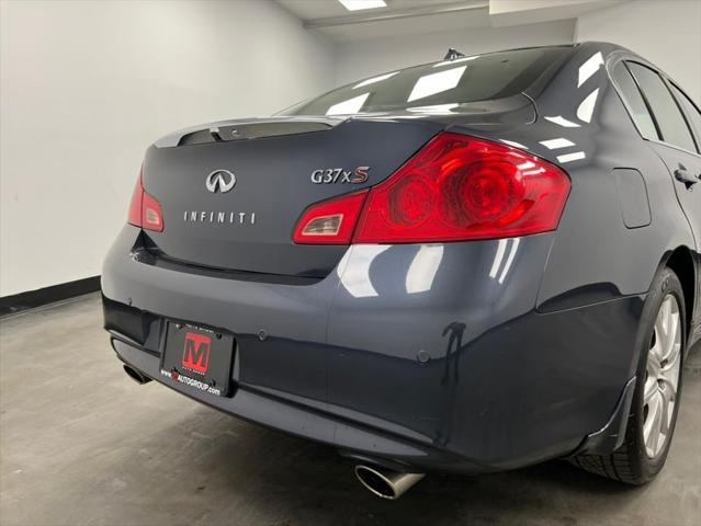 Photo of 2013 Blue Slate INFINITI G37x