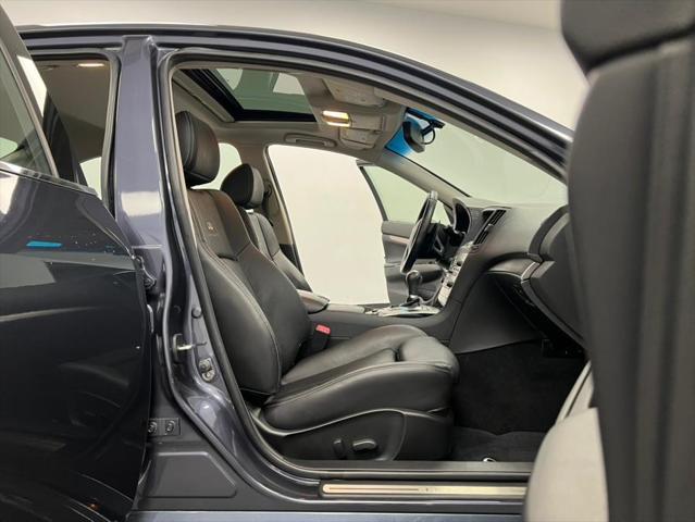 Photo of 2013 Blue Slate INFINITI G37x