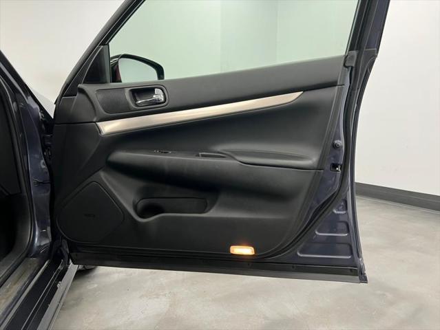 Photo of 2013 Blue Slate INFINITI G37x