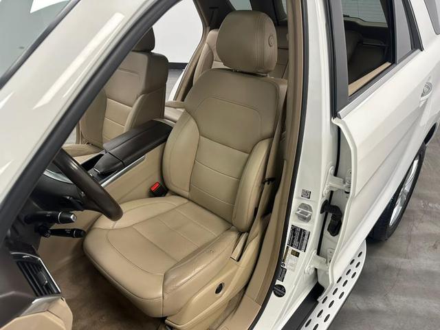 Photo of 2015 Polar White Mercedes-Benz M-Class