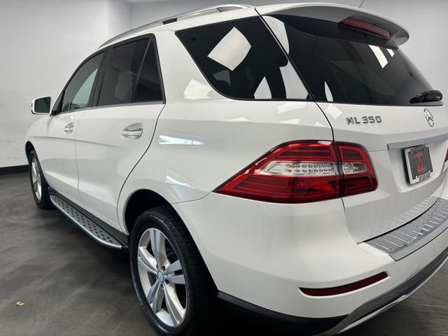 Photo of 2015 Polar White Mercedes-Benz M-Class
