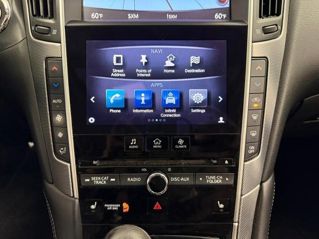 Photo of 2015 Moonlight White INFINITI Q50
