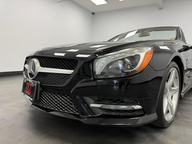 Photo of 2013 Black Mercedes-Benz SL-Class