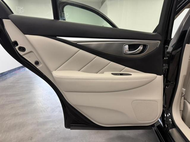 Photo of 2020 Black Obsidian INFINITI Q50