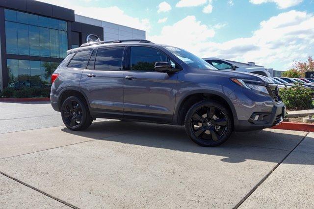 Photo of 2021 Gray Honda Passport