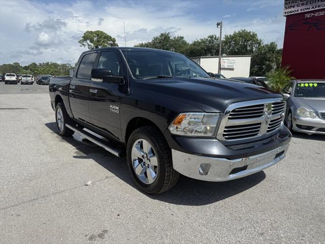 Photo of 2016 Granite Crystal Metallic Clearcoat RAM 1500