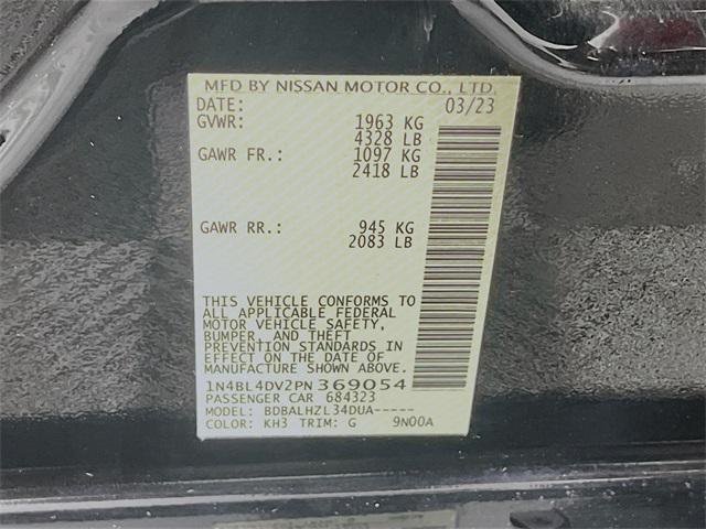 Photo of 2023 Super Black Nissan Altima