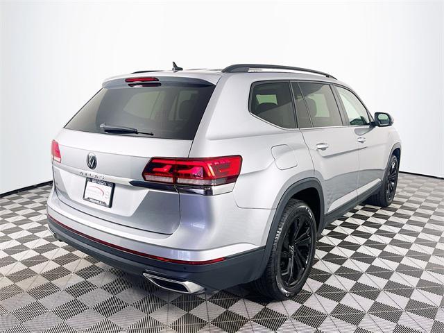 Photo of 2022 Pyrite Silver Metallic Volkswagen Atlas