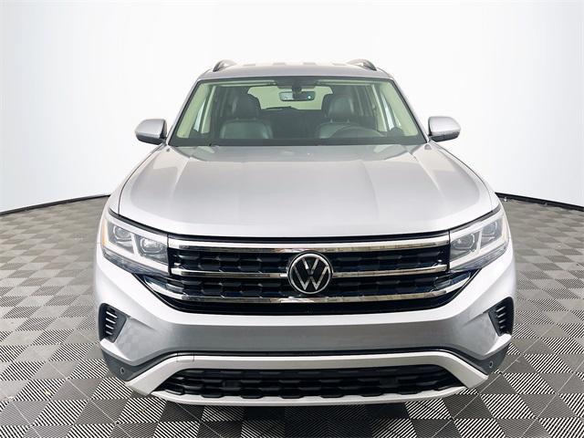Photo of 2022 Pyrite Silver Metallic Volkswagen Atlas