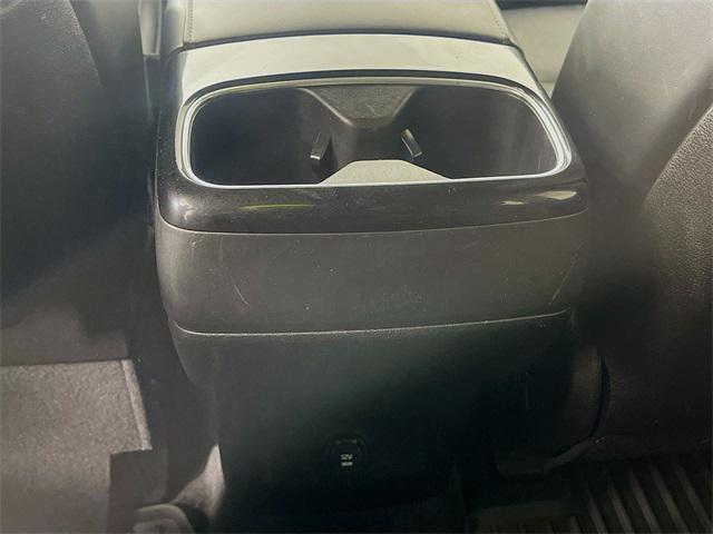 Photo of 2022 Ebony Black Kia Telluride