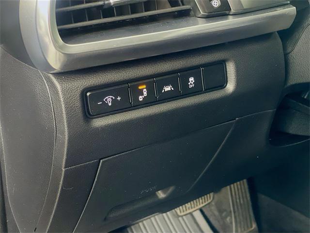 Photo of 2022 Ebony Black Kia Telluride
