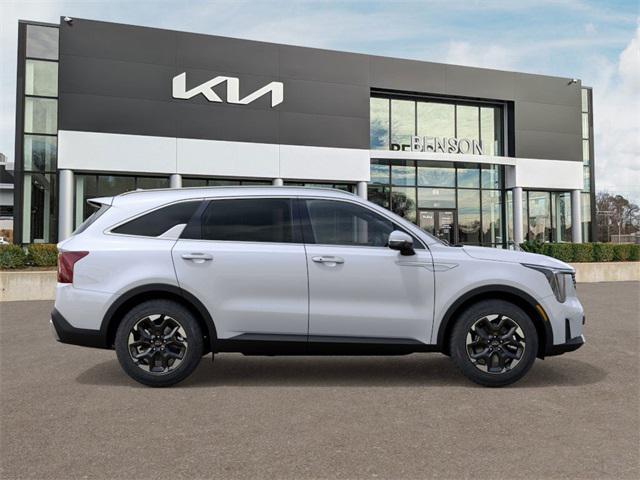 Photo of 2025 Glacial Wh Prl Kia Sorento