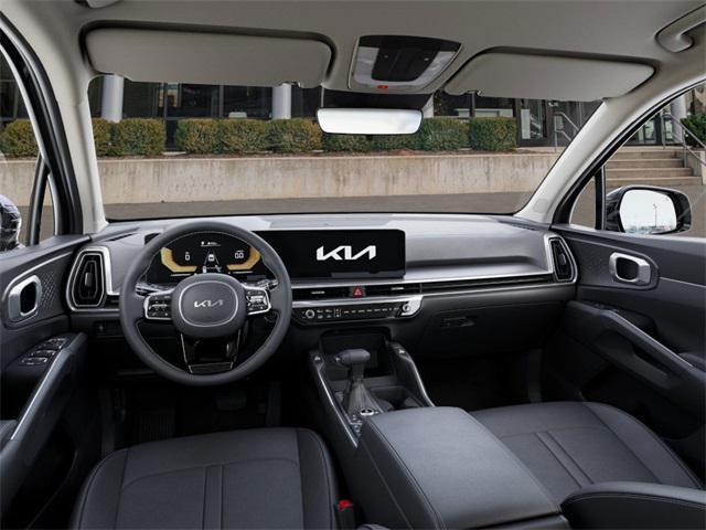 Photo of 2025 Ebony Black Kia Sorento