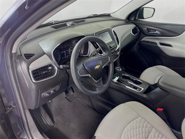 Photo of 2018 Storm Blue Metallic Chevrolet Equinox