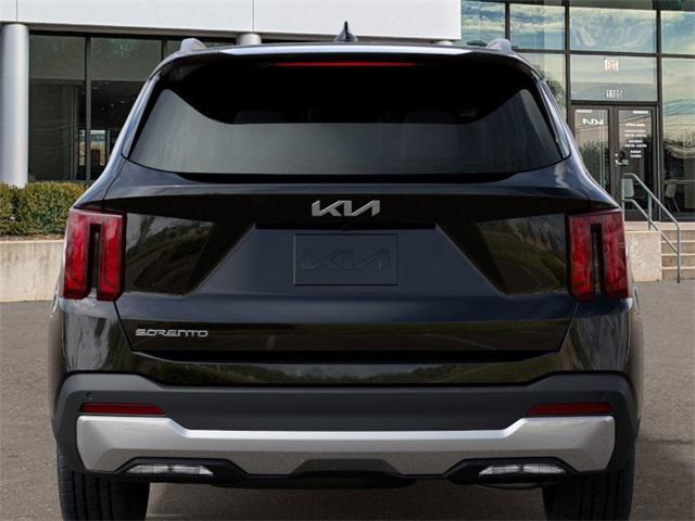 Photo of 2025 Ebony Black Kia Sorento