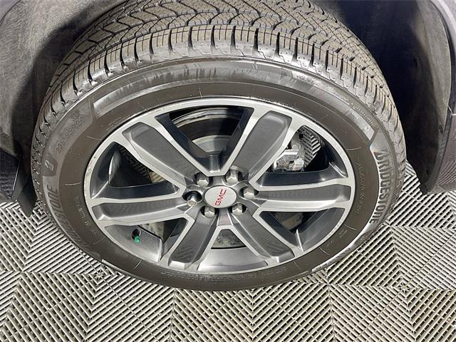 Photo of 2019 Iridium Metallic GMC Acadia