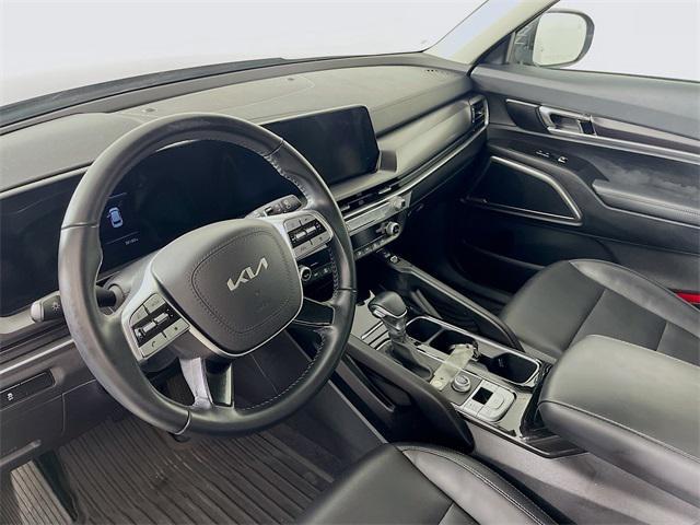 Photo of 2024 Gravity Gray Kia Telluride