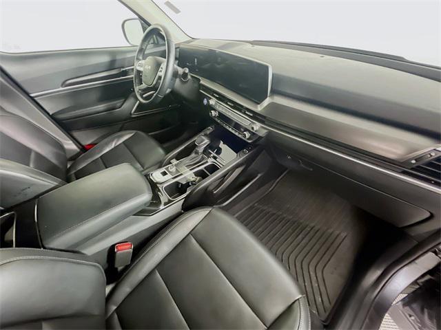 Photo of 2024 Gravity Gray Kia Telluride
