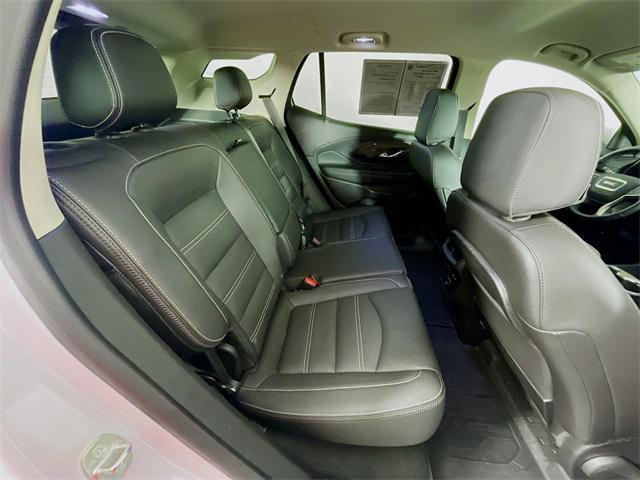 Photo of 2024 White Frost Tricoat GMC Terrain