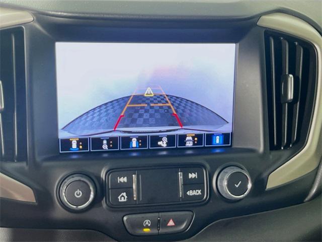 Photo of 2024 White Frost Tricoat GMC Terrain