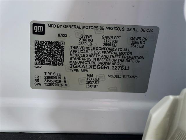Photo of 2024 White Frost Tricoat GMC Terrain