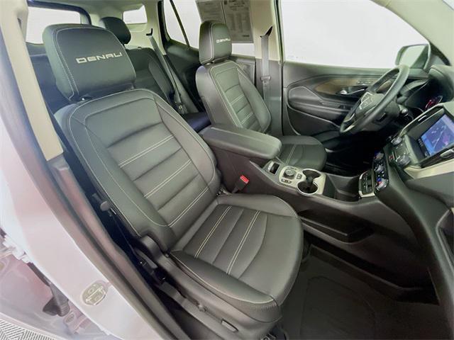 Photo of 2024 White Frost Tricoat GMC Terrain
