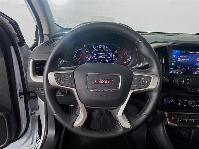 Photo of 2024 White Frost Tricoat GMC Terrain