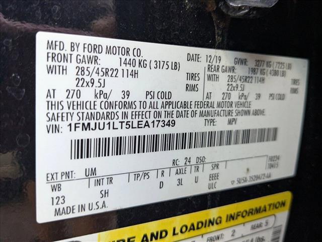 Photo of 2020 Agate Black Ford Expedition