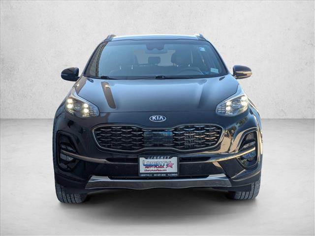 Photo of 2022 Black Cherry Kia Sportage