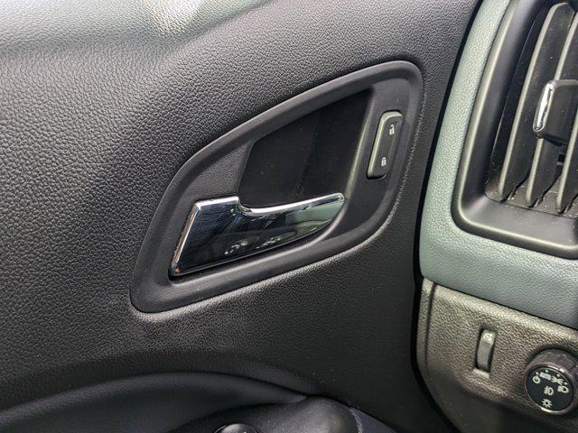 Photo of 2021 Black Chevrolet Colorado