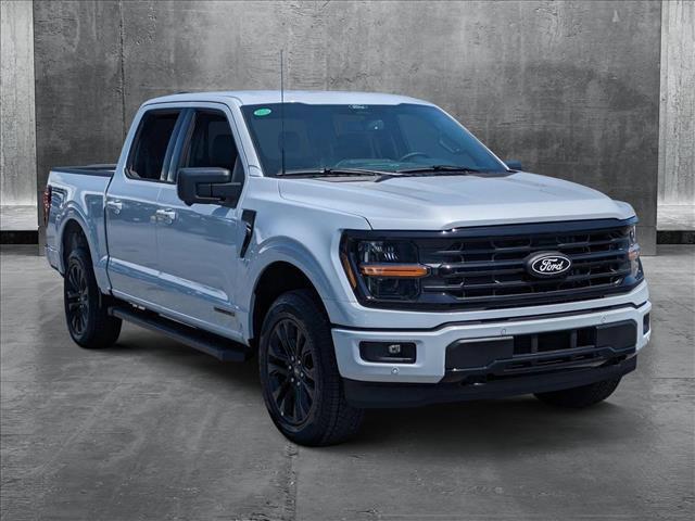 Photo of 2025 Space White Metallic Ford F-150