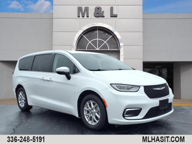 2023 Chrysler Pacifica