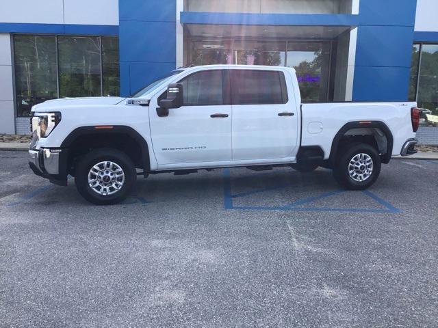 Photo of 2025 Summit White GMC Sierra 2500