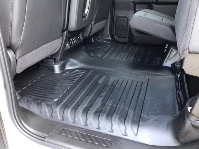 Photo of 2025 Summit White GMC Sierra 2500