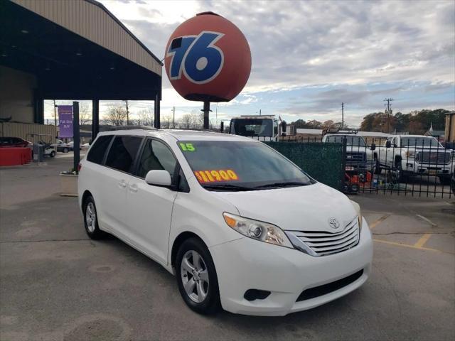 2015 Toyota Sienna