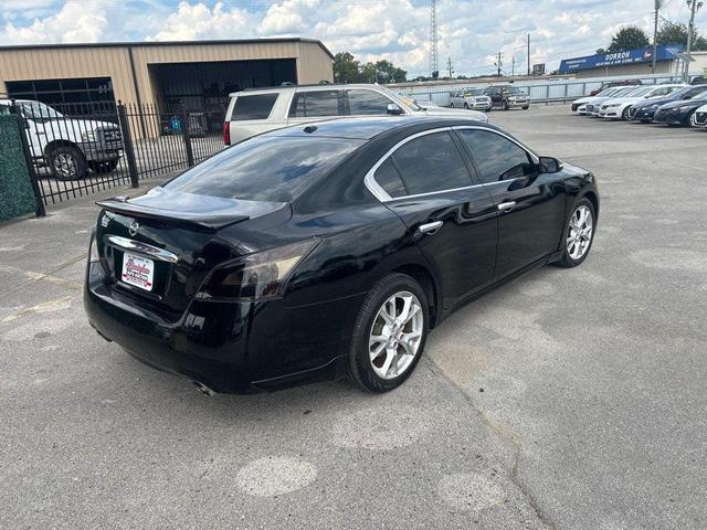 Photo of 2012 BLACK Nissan Maxima